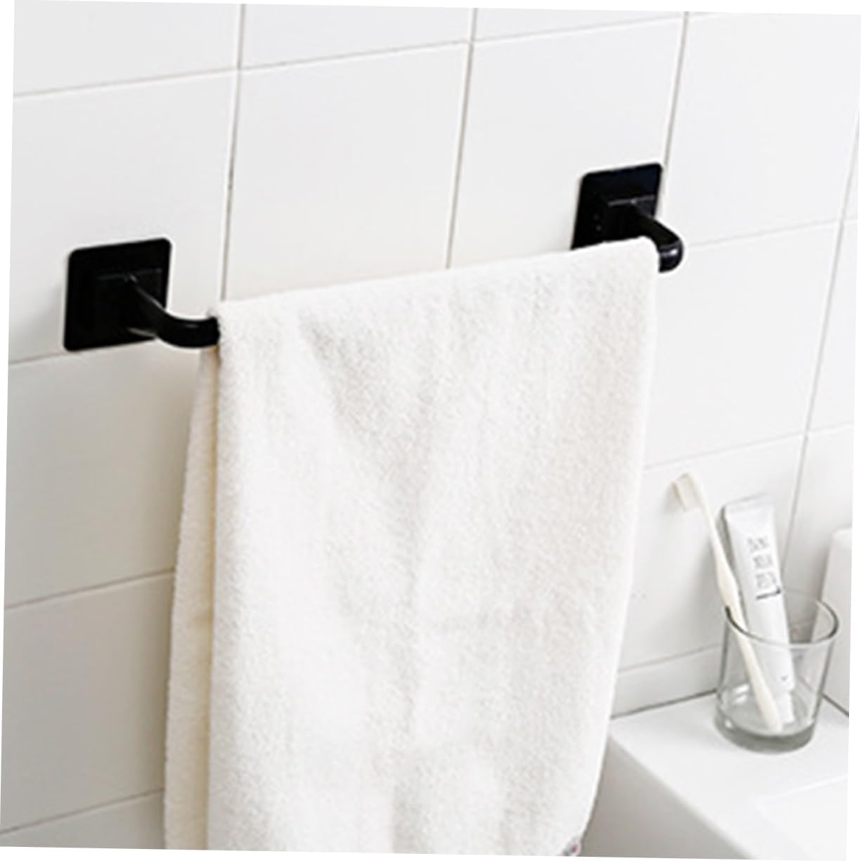 DOITOOL Toallero negro para toallas de baño, soporte para tapa de cacerola, toallero para bar, organizador de toallas sin dejar rastro, toallero de