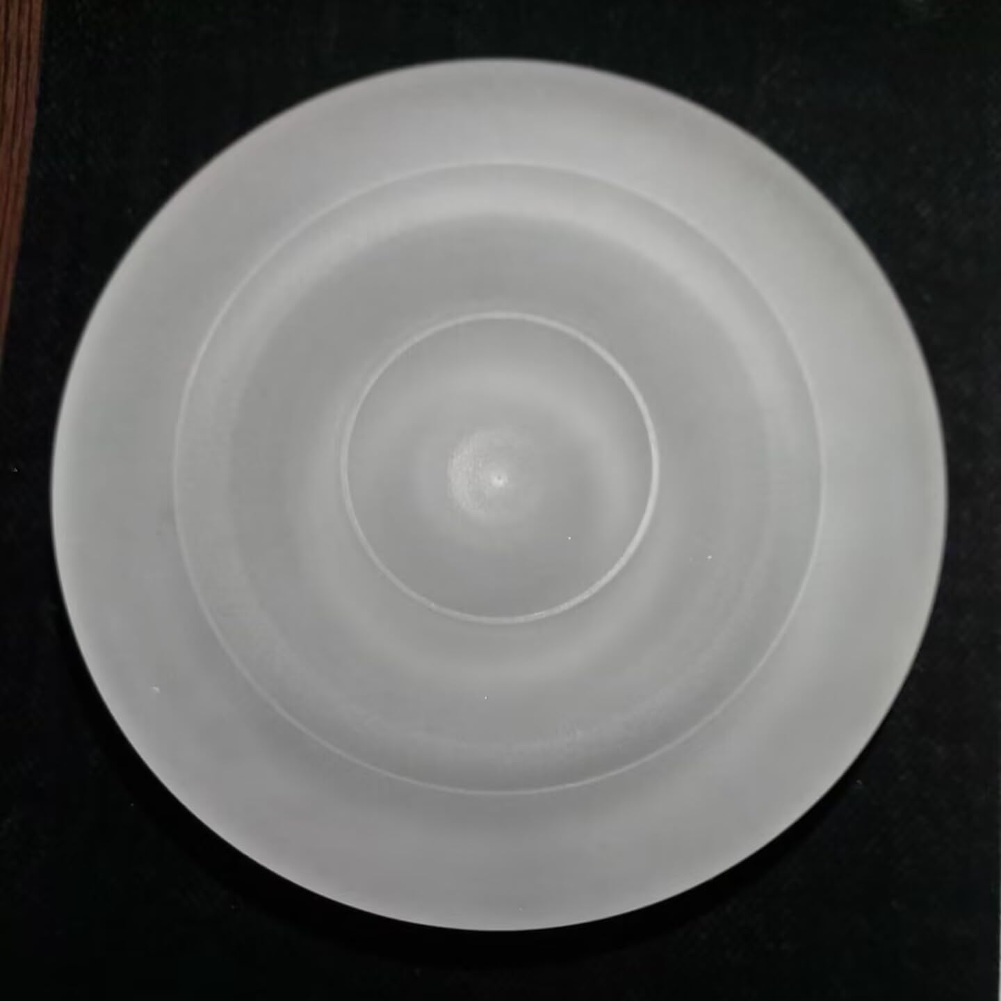 Exhibición elegante de la joyería con cuentas de acrílico con acabado esmerilado, plato de exhibición de pulsera, bandeja de tableros de cuentas