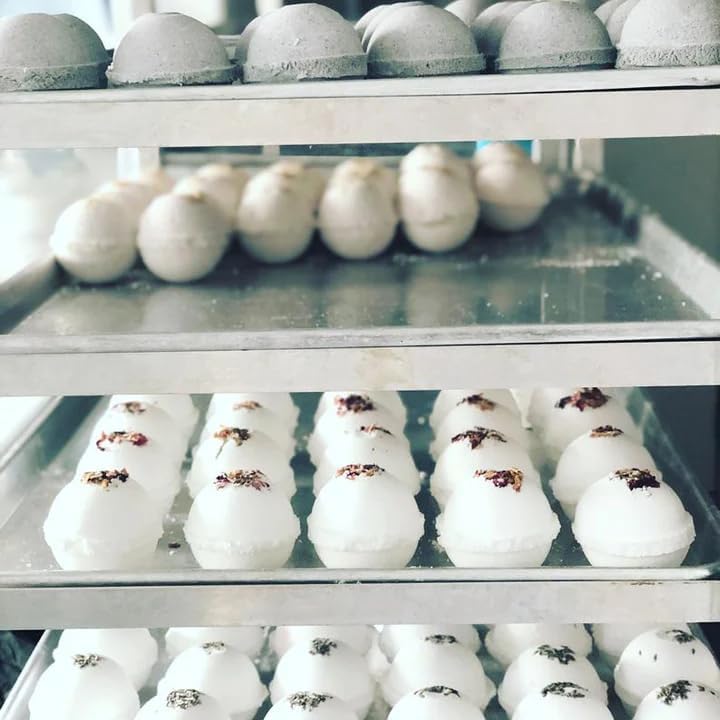 Soapie Shop – Bombas de baño orgánicas de 5 onzas, sin OMG, sin crueldad, bombas de baño veganas (paquete de 12 bombas de baño orgánicas surtidas)