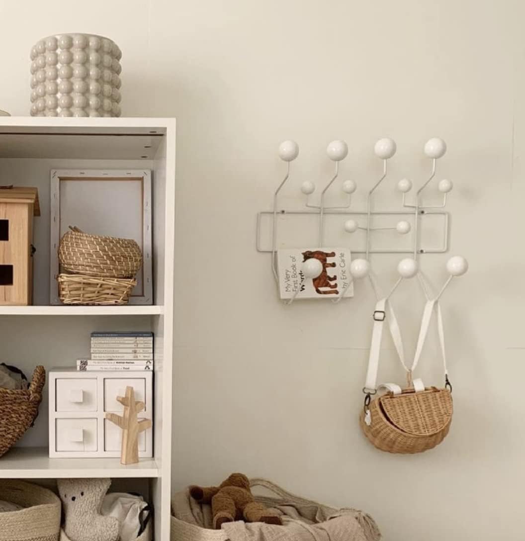 SHISEDECO Perchero clásico Hang it All, ganchos modernos de mediados de siglo para montar en la pared con bolas de madera maciza pintadas (varios