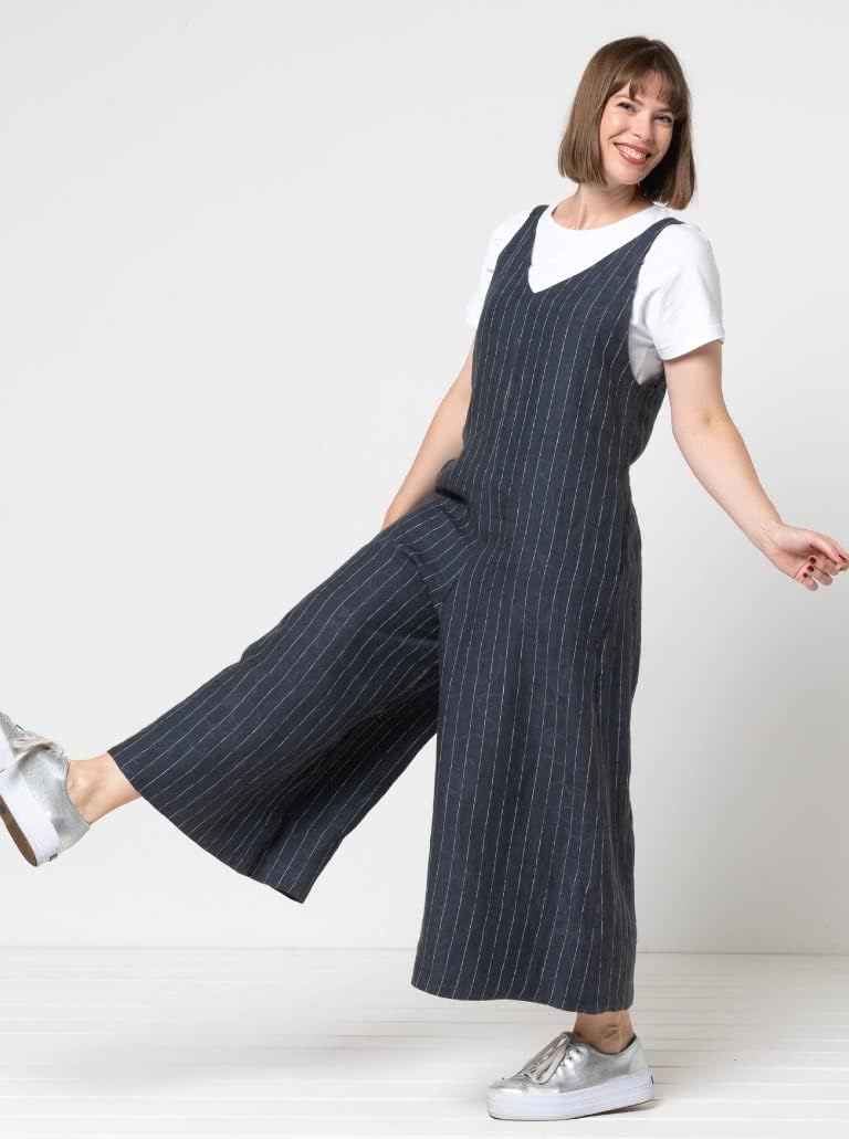 Patrón de costura estilo arco – Mono Norman (tallas 10-22)
