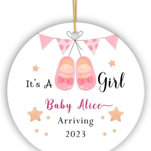 Adorno personalizado con nombre de niña, adornos de Navidad personalizados para revelación de género, adorno de Navidad para bebé, adorno de Adorno personalizado con nombre de niña, adornos de Navidad personalizados para revelación de género, adorno de Navidad para bebé, adorno de
