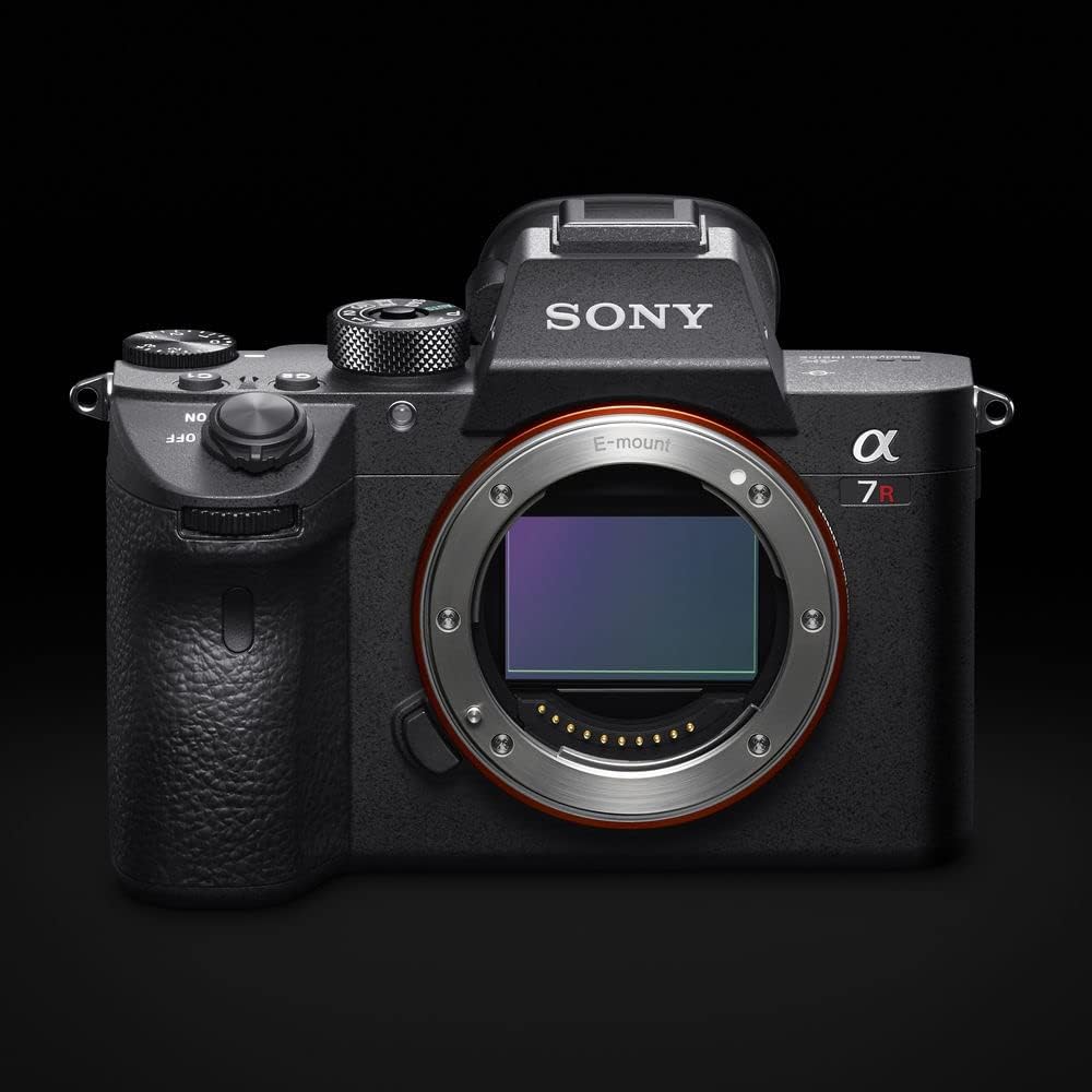 Sony Cámara sin espejo a7R IIIA (ILCE7RM3AB) + lente Sony FE de 1.102-2.756 in + tarjeta de 64 GB + kit de filtro + lente gran angular + lente de