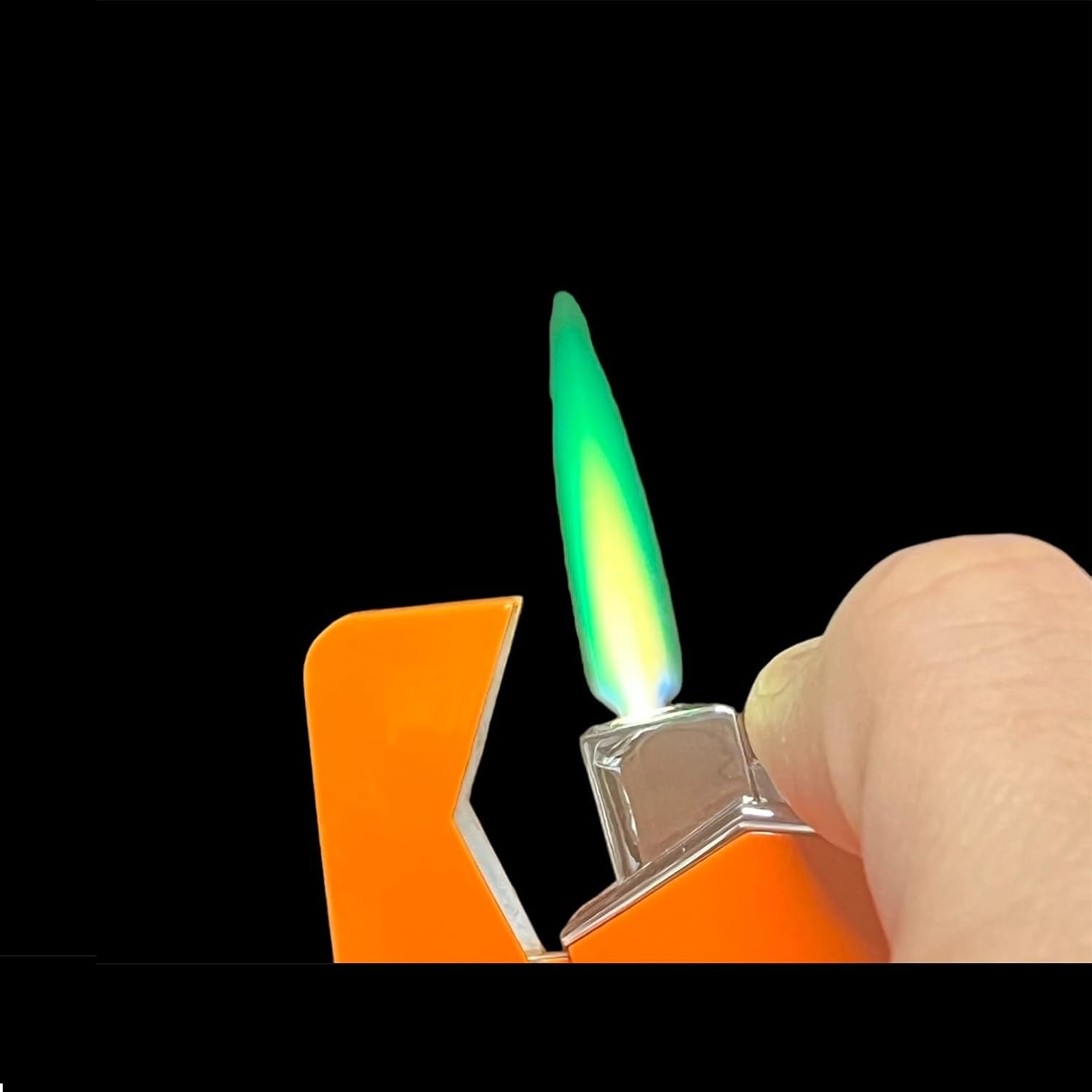 NIVEK Encendedor de llama verde de antorcha fresco, a la moda, a prueba de viento, botón cromado, recargable, ajustable, compacto, tamaño de
