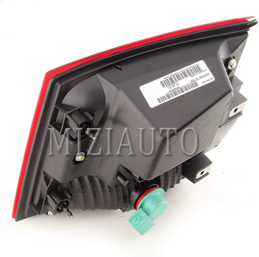 Luz trasera LED interior luz de parada indicador de freno luz de advertencia para Dodge Journey 2012 2013 2014 2015 2016 2017 2018 con bombilla