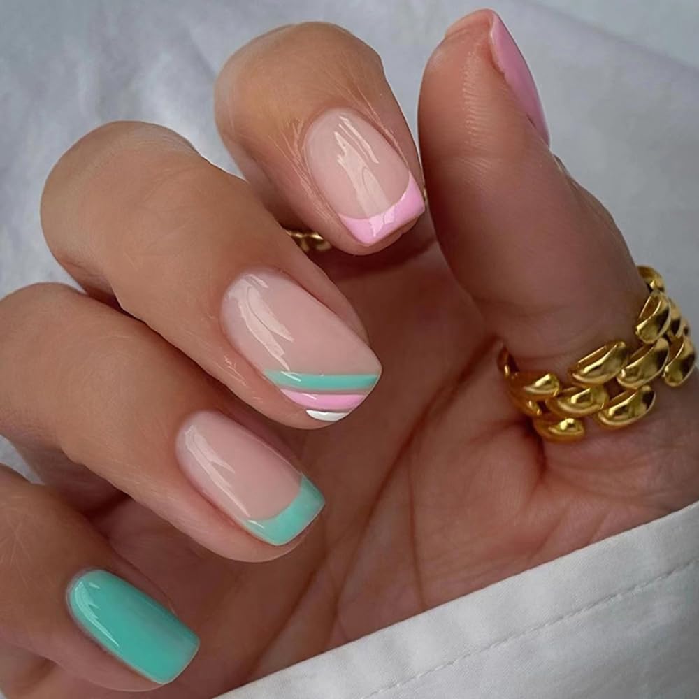 Uñas postizas de punta francesa, cuadradas, cortas, a presión, color sólido, uñas acrílicas con diseños de rayas rosas y verdes, uñas adhesivas