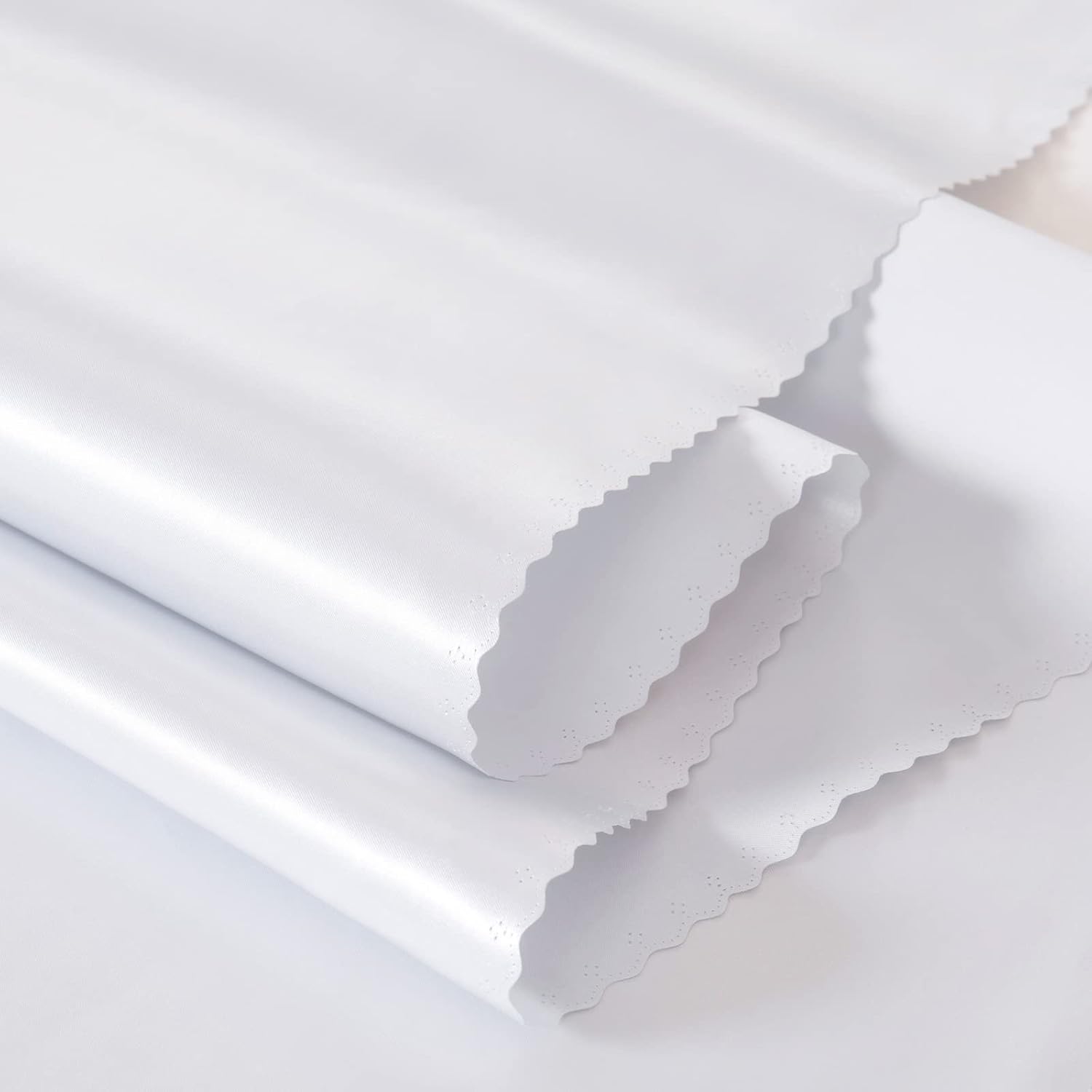 Paquete de 6 manteles rectangulares de satén blanco de 60 x 102 pulgadas, manteles de satén de seda brillante, decoración de mesa suave para bodas,