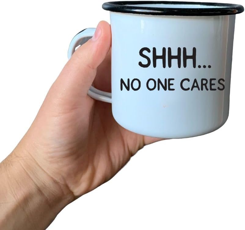 SHHH A Nadie le importa  Taza esmaltada de café  Regalo divertido para los amantes del vodka, ginebra, bourbon, vino y cerveza  Gran taza de oficina