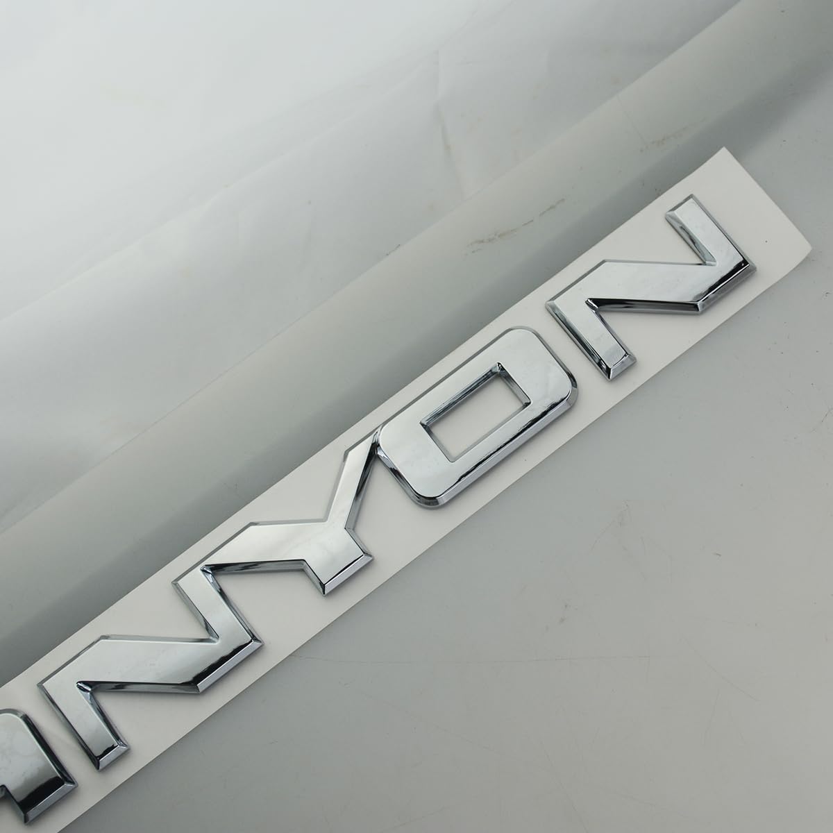 1 placa de identificación para puerta y puerta trasera con logotipo, letras 3D, repuesto para Canyon 22900425 (cromado)