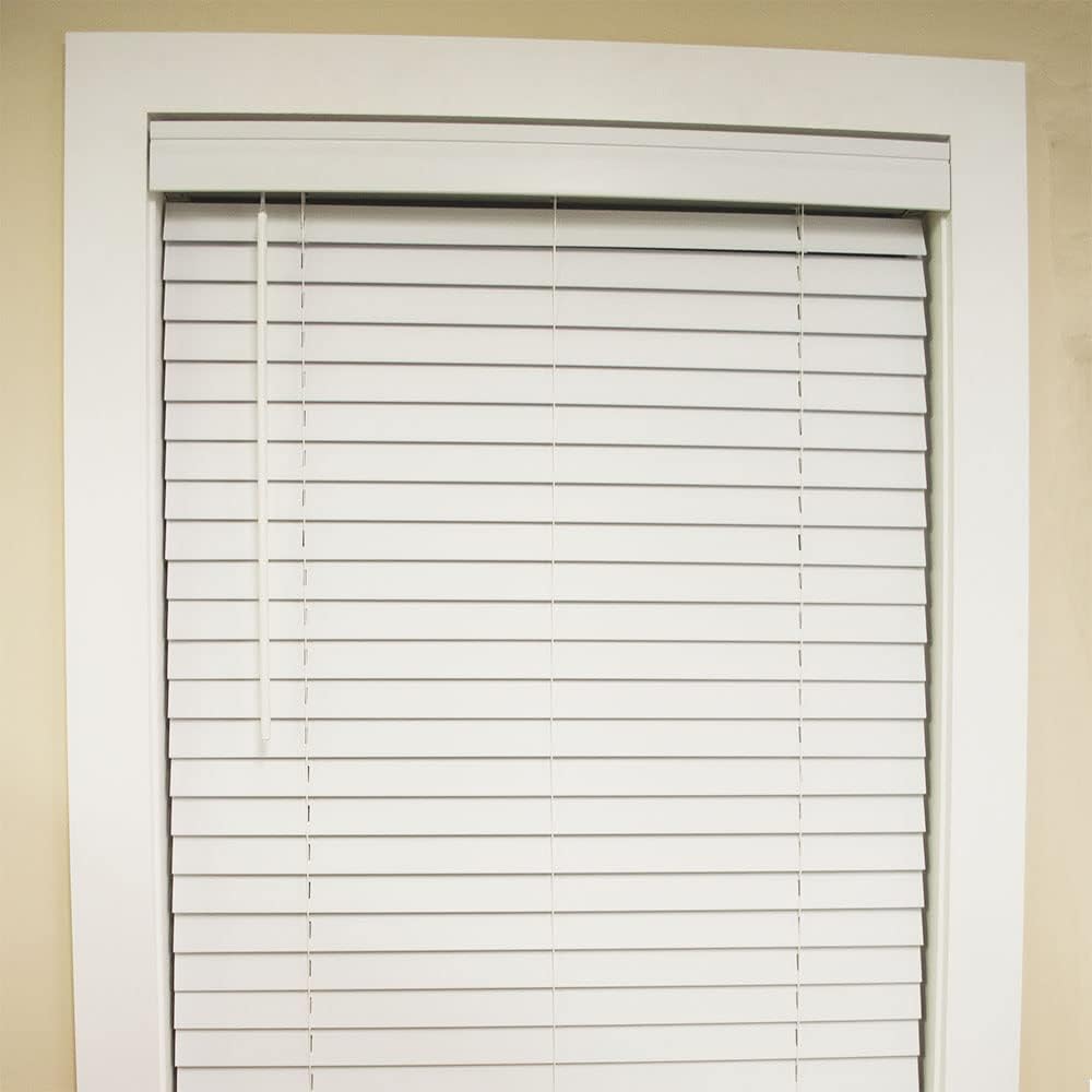 Lumino Persiana contemporánea de madera sintética de 2 pulgadas para oscurecer la habitación para ventanas, desde $19.97  (más de 900 tamaños