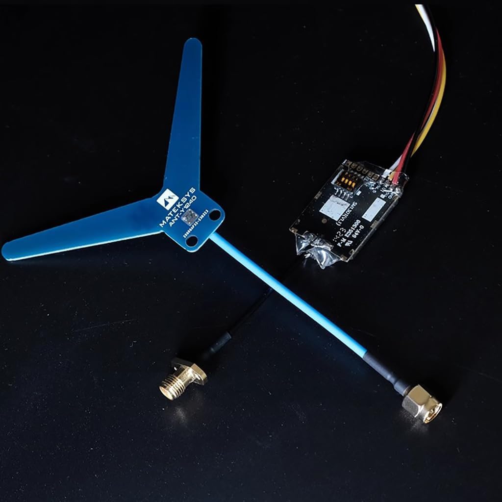 MINGCHUAN Siginal Transmisión 1.2G 8CH 700mW FPV Sistema Transmisor Receptor Combo con Antena 3.7-5V Audio Video Piezas para RC Drone (1.2G 700MW TX)