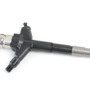 295050-1060 16600-3XN0A 166003XN0A inyector de combustible común del carril para Denso Nissan YD25 Engine Navara Pathfinder NP300 2,5 d 295050-1060 16600-3XN0A 166003XN0A inyector de combustible común del carril para Denso Nissan YD25 Engine Navara Pathfinder NP300 2,5 d