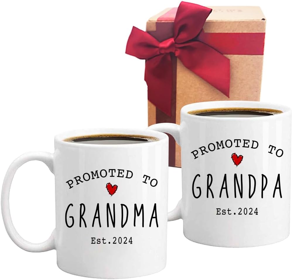 Est 2024 Promoted to Grandparents – Juego de tazas de café de 11 onzas, anuncio de embarazo, publicidad sorpresa para el día de la madre, regalos