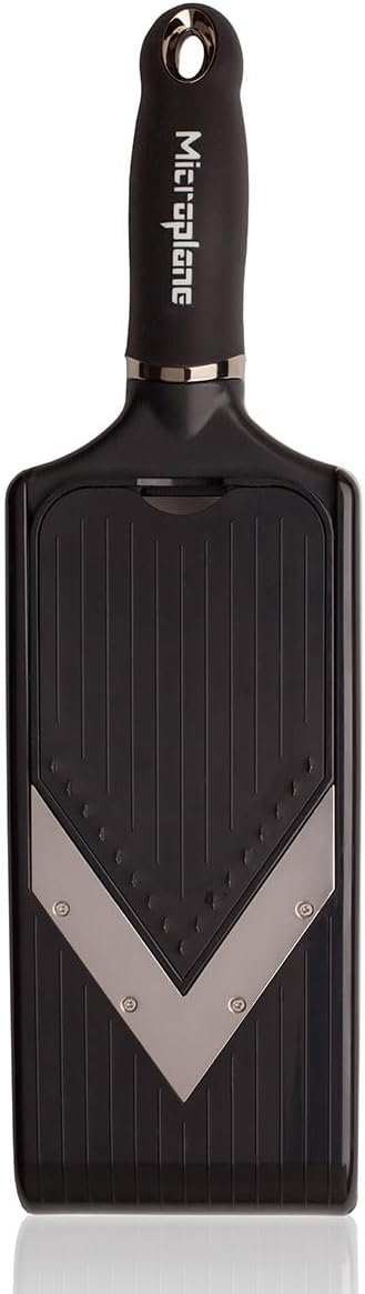 Microplane Cortadora de mandolina ajustable con hoja en V y cuchillas de acero inoxidable Julienne, mandolina de mano para papas, zanahorias y otras