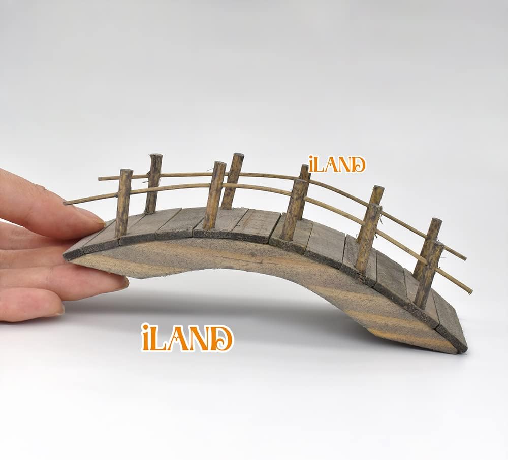 iland Accesorios para casa de muñecas en escala 112, juego de granja de casa de muñecas incluido Pozo de deseos de madera y hacha con leña y
