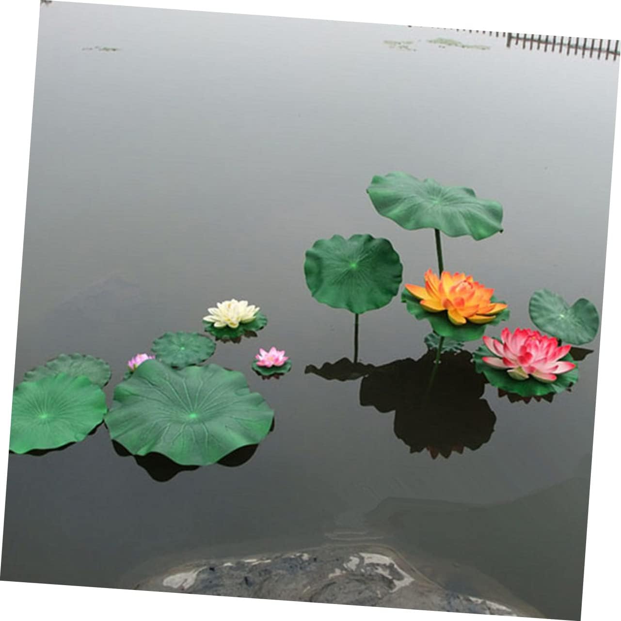 VOSAREA Hojas de loto artificiales, 3 piezas, regadera de hoja de loto simulada para interiores, plantas de aire sintéticas, decoración de follaje,