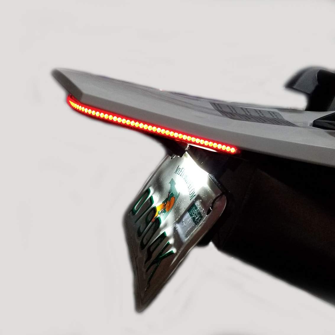 marca se adapta a la KTM 690 Enduro SMC R (2016-2018) Eliminador de guardabarros ahumado luz trasera integrada