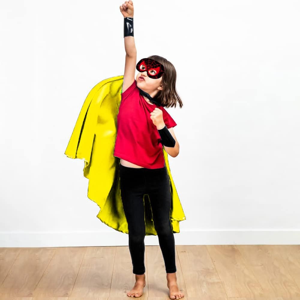 QICI Spidey His Amazing Friends Capa y máscara para niños de 3 a 10 años, regalos para niños y niñas, Navidad, Halloween, cosplay, suministros de