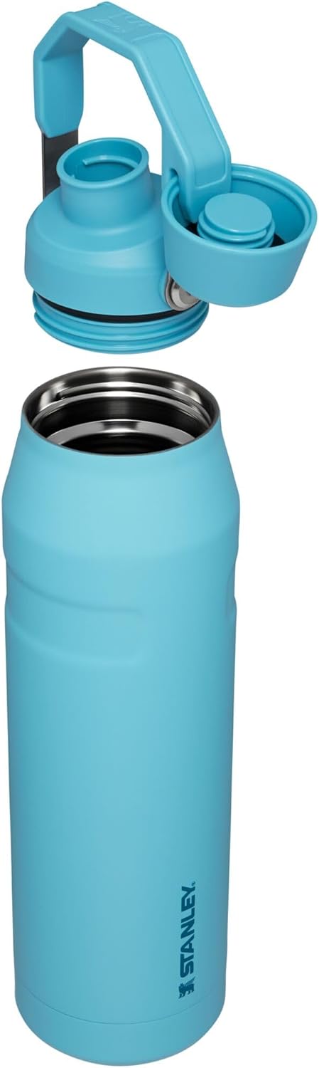 Stanley Botella de flujo rápido IceFlow