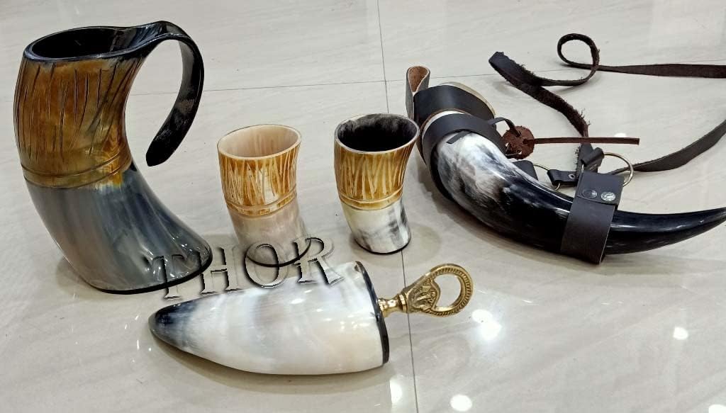 Juego de jarras hechas a mano para cerveza, mead, vino, vikingo, bocina de buey auténtica, taza para beber con funda de cinturón de cuerno, abridor
