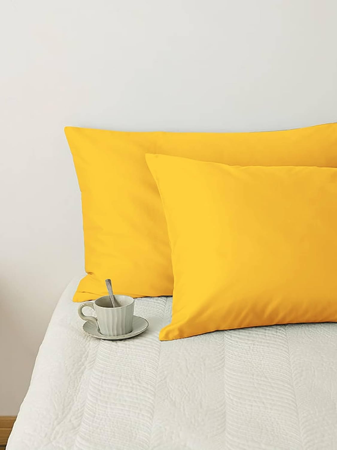 OYOANGLE Paquete de 2 fundas de almohada suaves y duraderas, básicas, teñidas, de color liso, tamaño estándar, paquete de 2 fundas de almohada