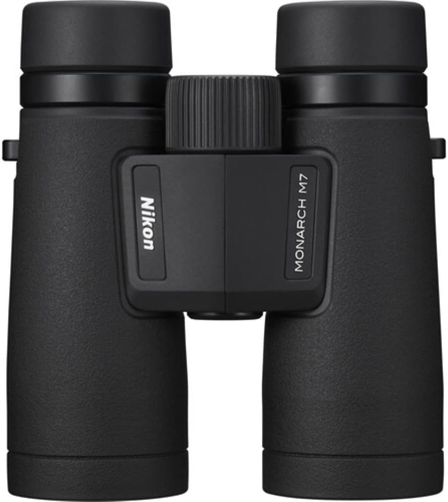 Nikon Paquete de prismáticos Monarch M7 de 8 x 42 con arnés binocular + adaptador de teléfono inteligente a binocular + kit de limpieza de lentes de
