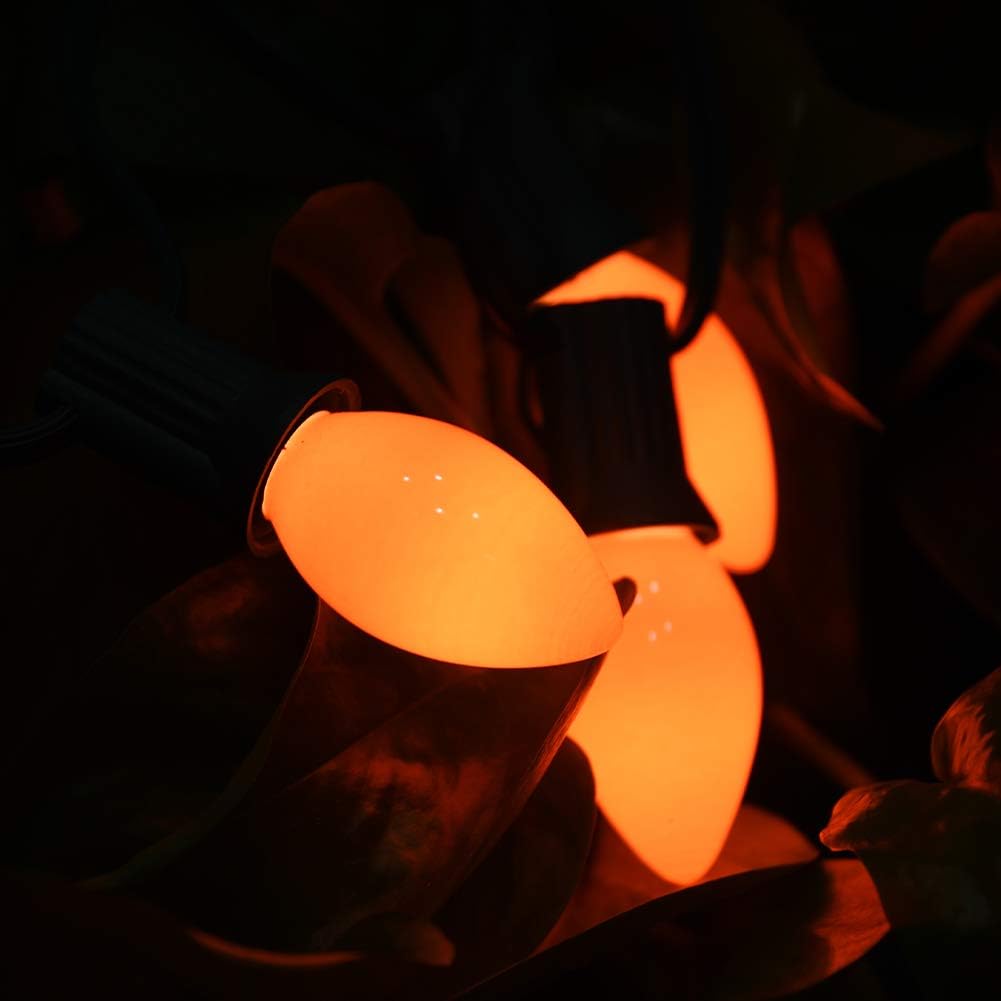 GOOTHY Paquete de 25 bombillas de repuesto C7 para Halloween, luces de Navidad de cerámica naranja para Halloween, exteriores, patio, interior, tira