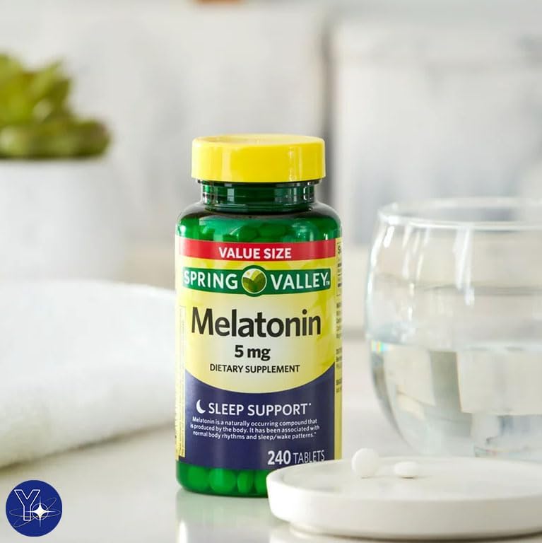 Tabletas de melatonina Spring Valley Suplemento dietético Tamaño de valor, 5 mg, 240 unidades y marcador de regalo de YOLOMOLO