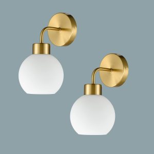 Moderno aplique de pared de baño dorado con globo de cristal de ópalo para baño y dormitorio, juego de 2 Moderno aplique de pared de baño dorado con globo de cristal de ópalo para baño y dormitorio, juego de 2