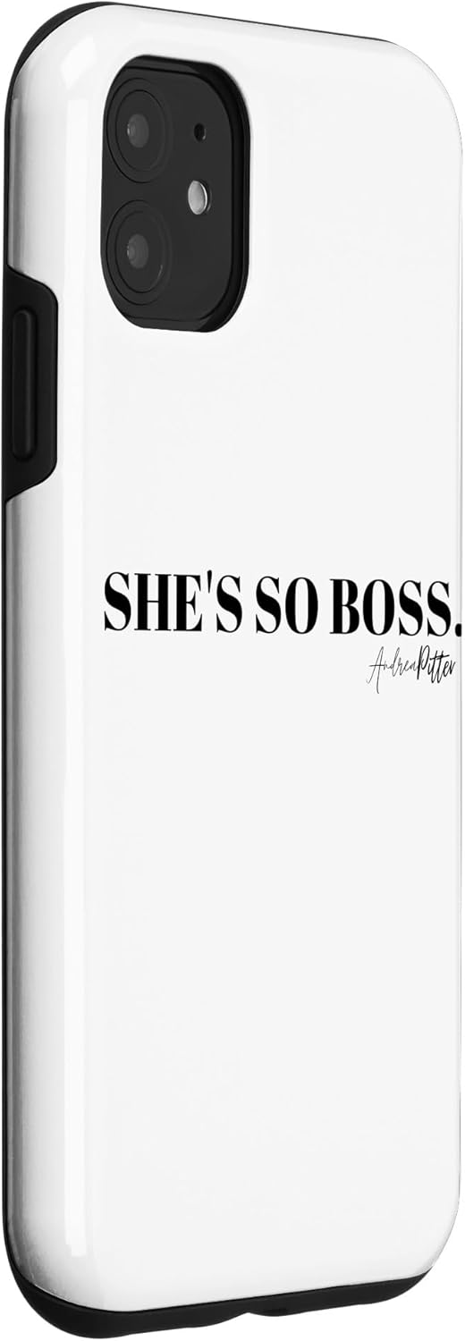 iPhone 11 Making the Cut “She’s So Boss” – Carcasa de texto negro