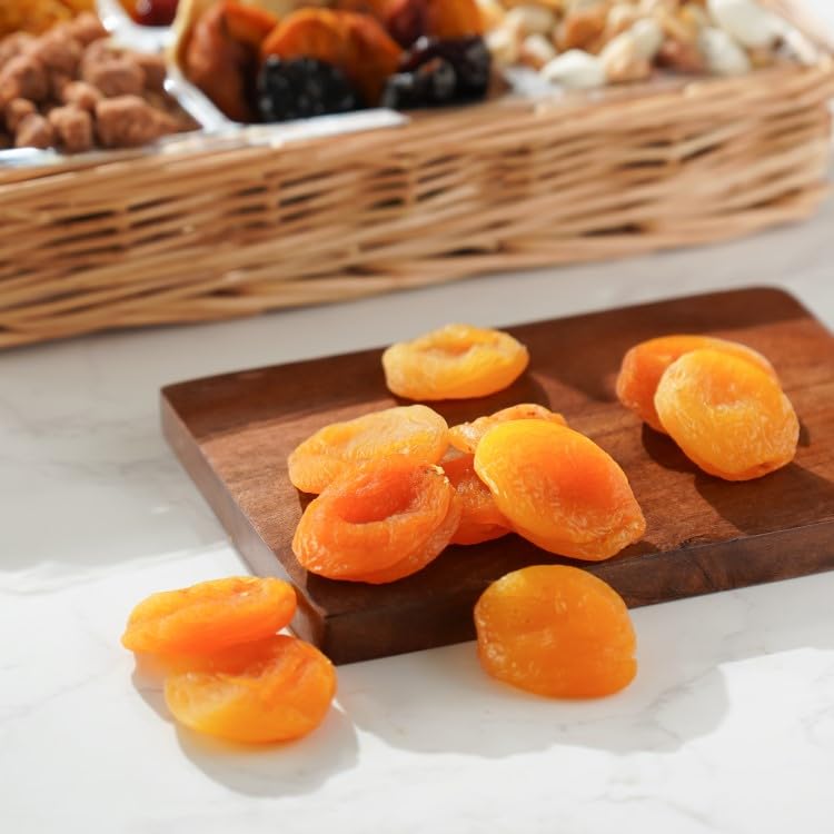 Broadway Basketeers Cesta de regalo de frutas y frutos secos de condolencia gourmet regalos saludables para hombres y mujeres corporativas