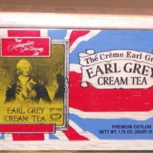 Té crema Earl Grey, 25 bolsas de té selladas en una caja de madera para mayor frescura Té crema Earl Grey, 25 bolsas de té selladas en una caja de madera para mayor frescura