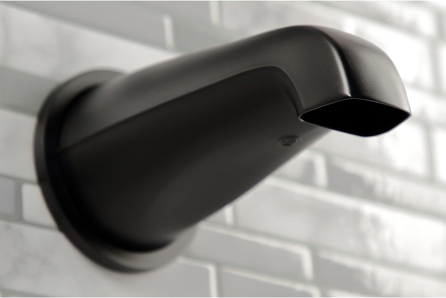 Kingston Brass KBX8130DX Concord – Grifo para bañera y ducha, color negro mate, 7.13 x 10.56 x 5.13 pulgadas