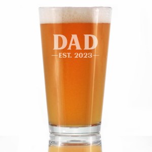 Dad Est 2023 – New Father Pint Glass Gift for First Time Parents – Bold 16 Oz Glasses Dad Est 2023 – New Father Pint Glass Gift for First Time Parents – Bold 16 Oz Glasses