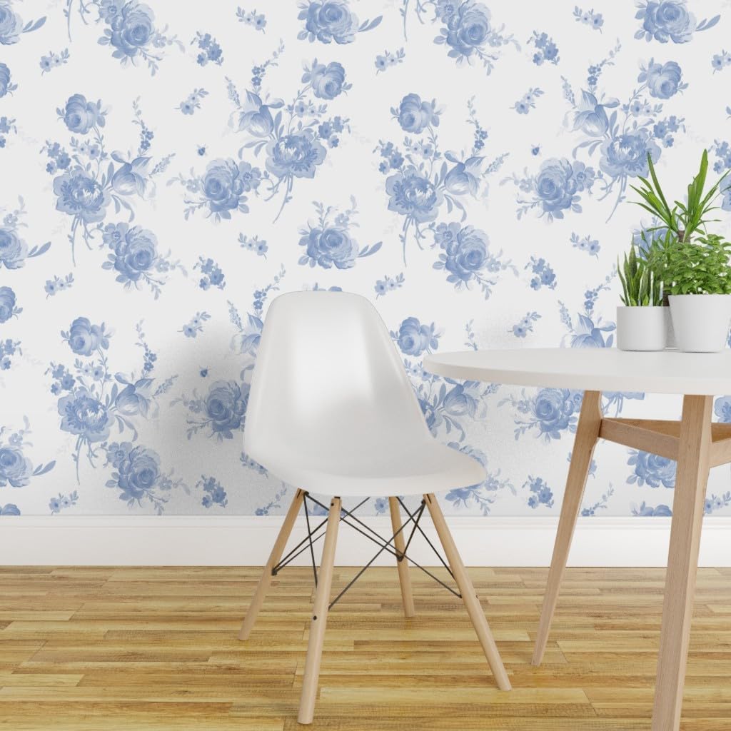 Spoonflower Muestro de papel tapiz removible – Romántico Floral Azul Blanco Shabby Chic Flores Primavera Desvanecido Papel pintado personalizado