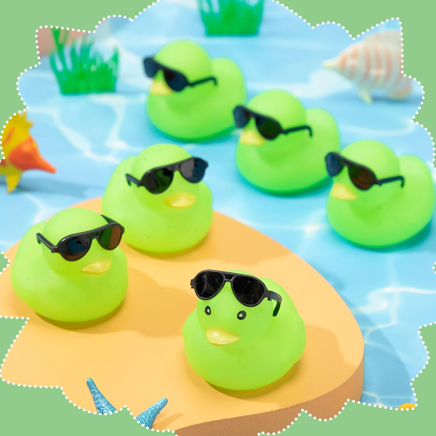 60 mini patos de goma con 60 lentes de sol de 2.2 pulgadas que brillan en la oscuridad, patos de goma chirriantes, juguetes de bañera a granel,