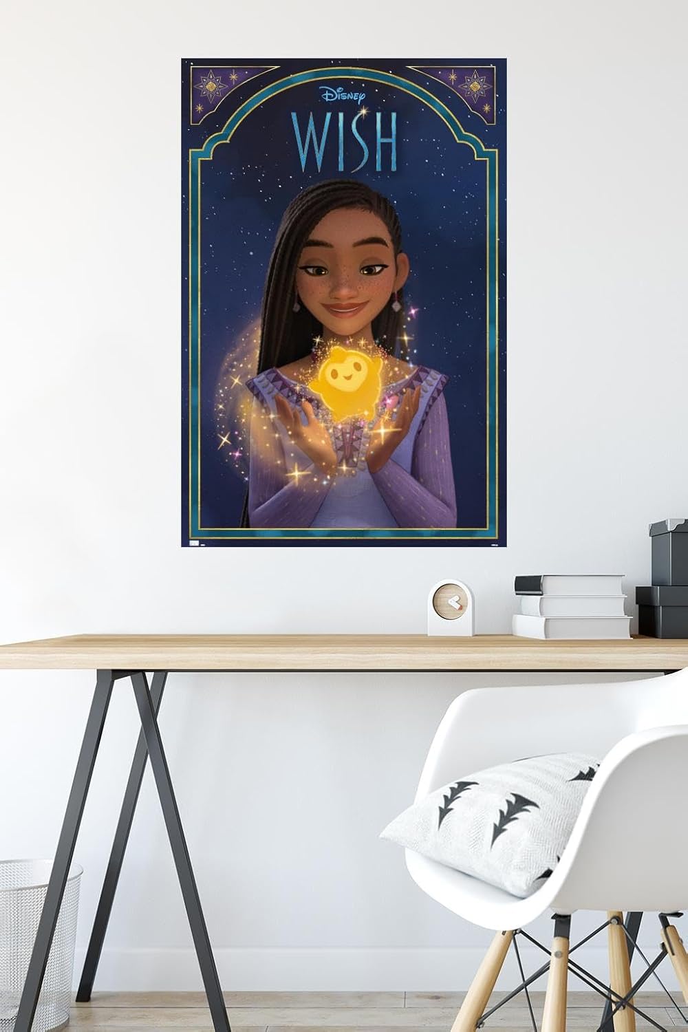 Trends International Disney Wish – Póster de pared de Asha & Star, 22.37 x 34.00 pulgadas, paquete de póster y montaje prémium