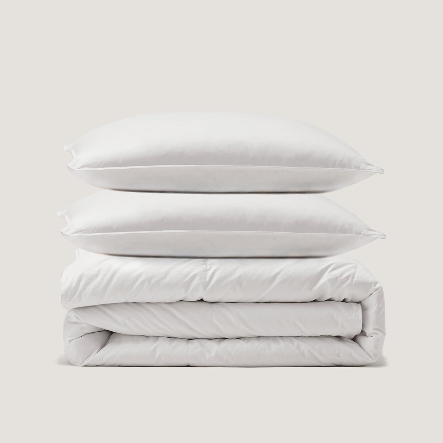 Double Stitch by Bedsure Paquete de edredón y almohadas de plumón blanco de lujo de Estados Unidos, esenciales blancos de primera calidad,