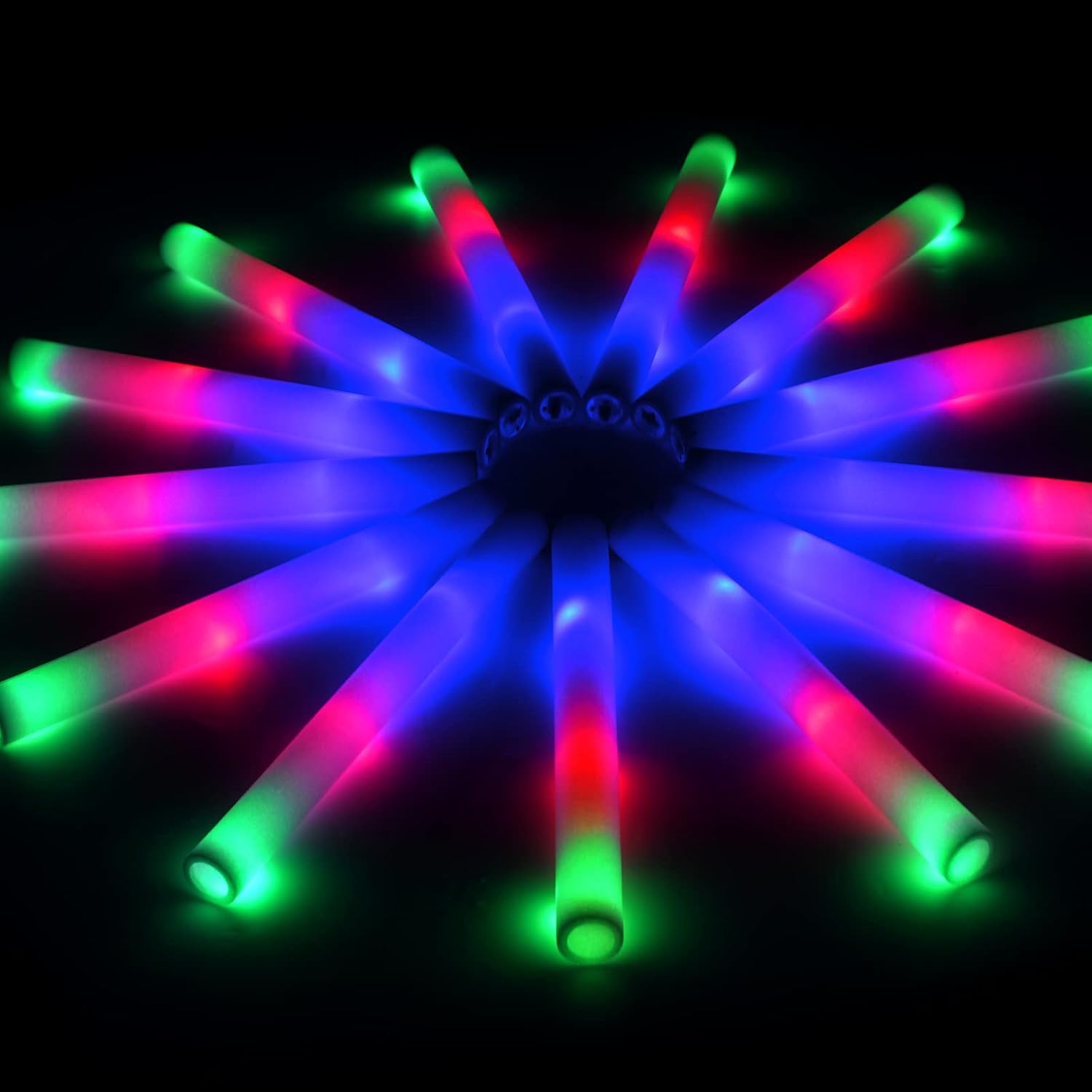 Paquete de 60 varillas de espuma LED  Varillas de espuma gigantes a granel, extra brillantes y de larga duración, 3 modos de colores intermitentes