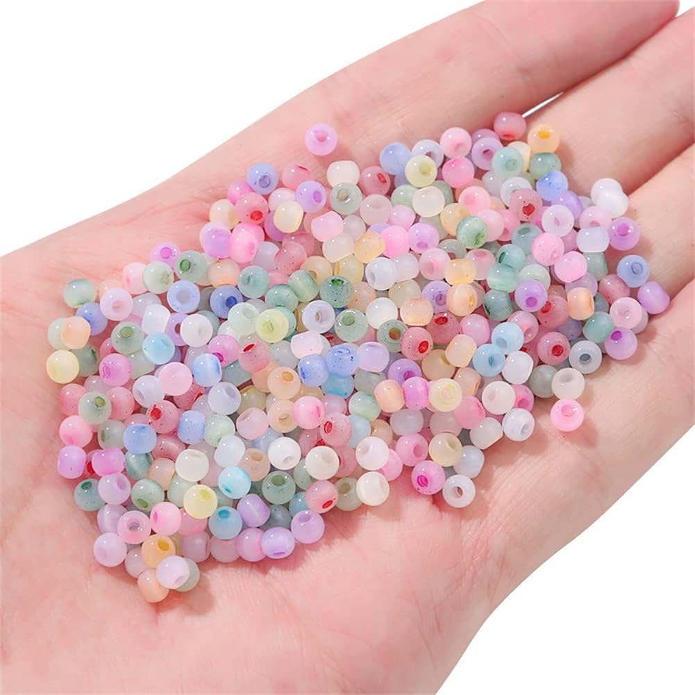 900 cuentas de cristal de 0.157 pulgadas (0.157 in) coloridas cuentas espaciadoras sueltas a granel, pequeñas cuentas de manualidades para pulseras,