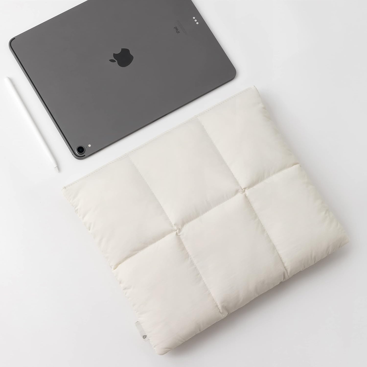 Comfyable Funda acolchada para tableta para iPad Pro de 12.9 pulgadas, funda acolchada para tablet para mujer, funda de almohada compatible con iPad