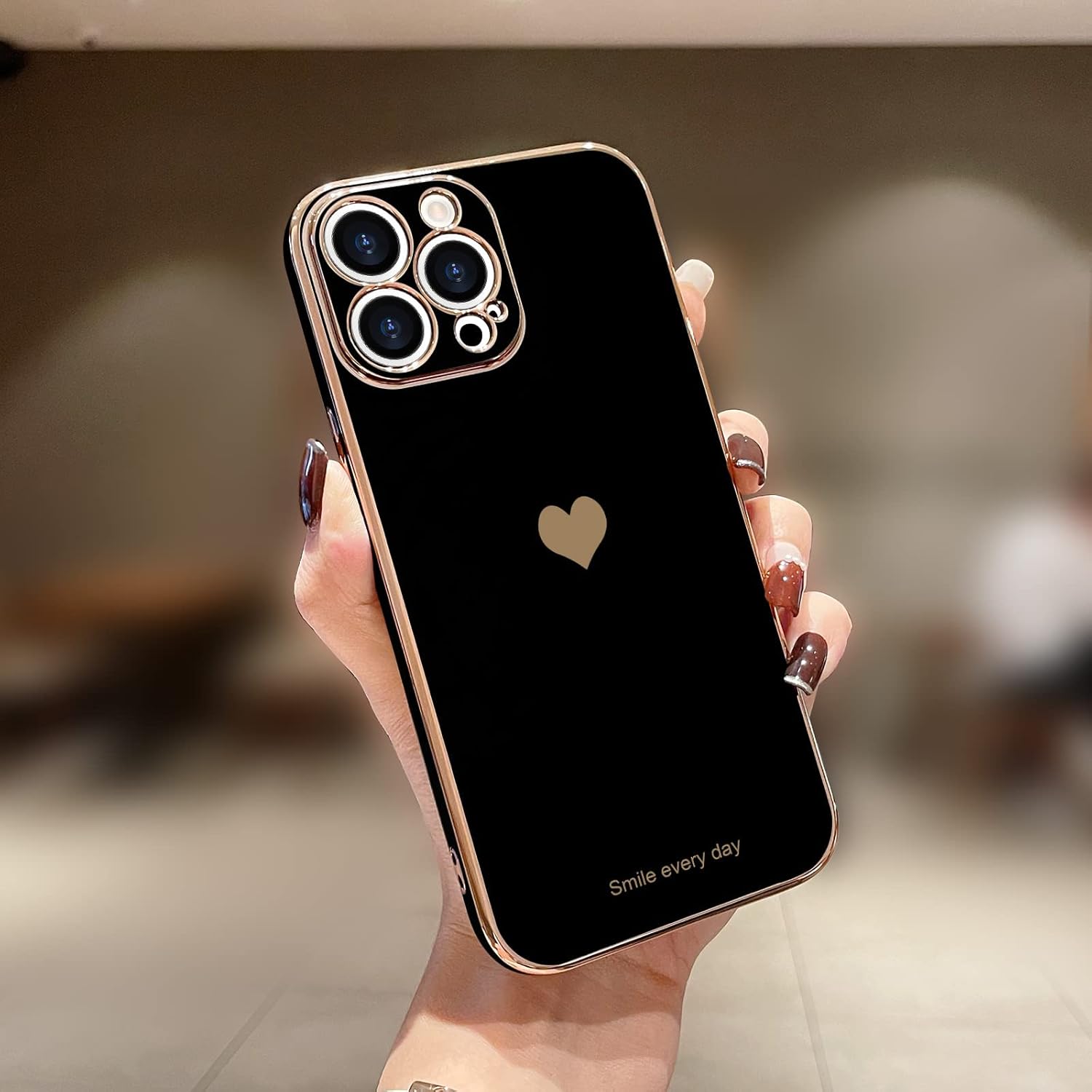 Teageo Funda para iPhone 15 Pro Max con protector de pantalla 2 unidades para niñas y mujeres, diseño de corazón de amor femenino de lujo, funda