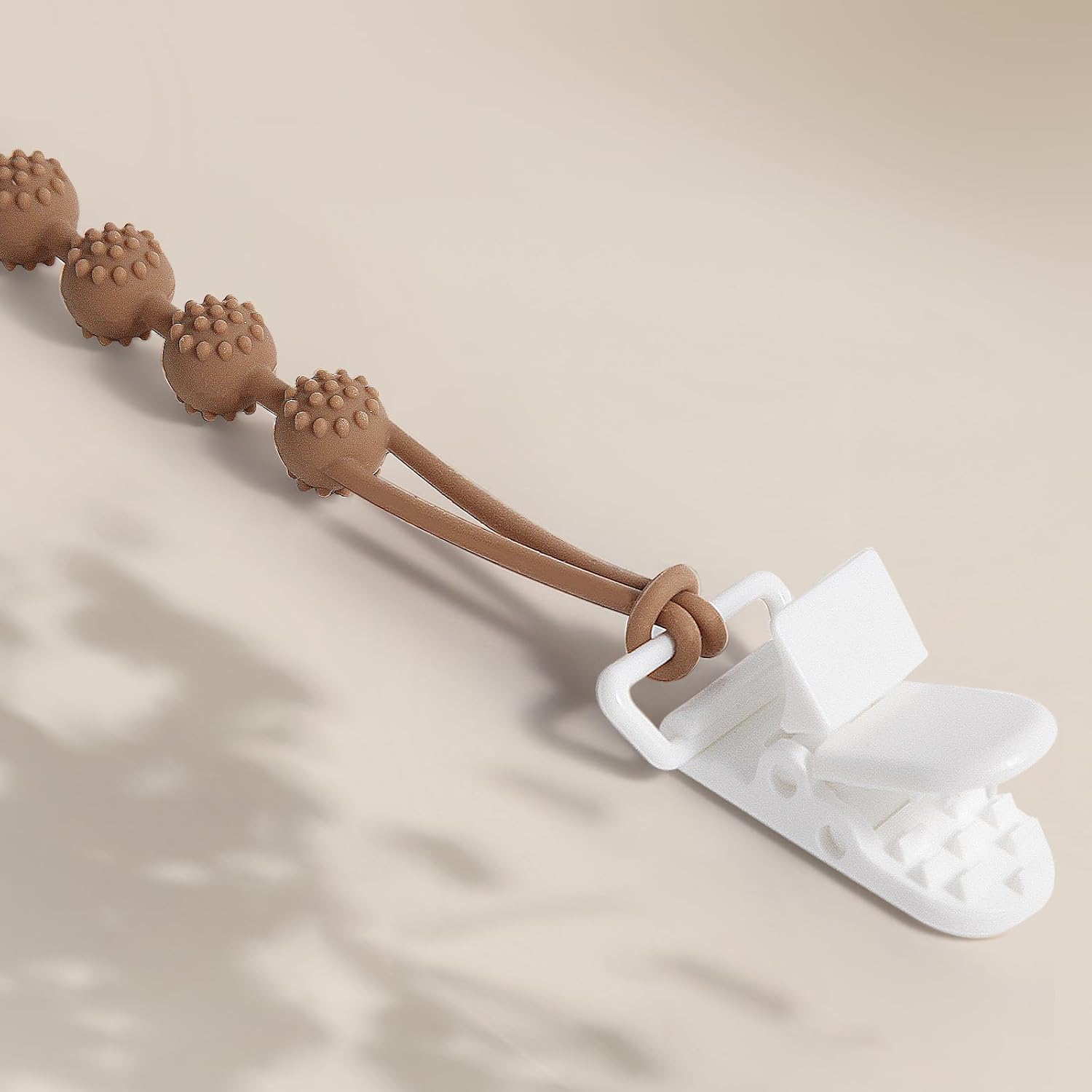 Eascrozn Clip para chupete de bebé, paquete de 6 soportes de silicona para chupete con diseño de una sola pieza para bebé, niño y niña, sin BPA,