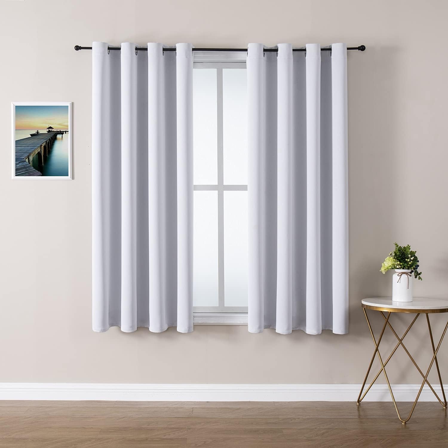ChrisDowa Cortinas opacas con ojales para dormitorio y sala de estar, juego de 2 paneles de cortinas opacas con aislamiento térmico (blanco