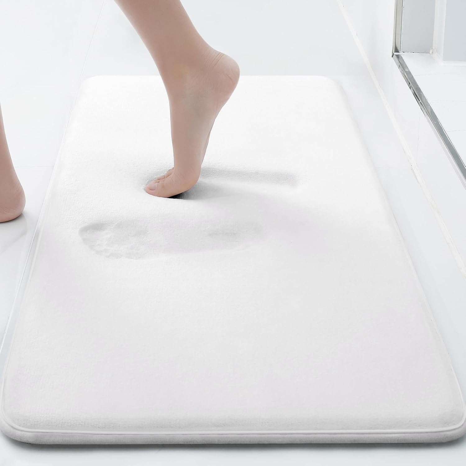 Smiry – Tapete de baño de espuma viscoelástica, supersuave, absorbente, antideslizante, alfombra para el suelo del baño, 32 x 20 pulgadas, color