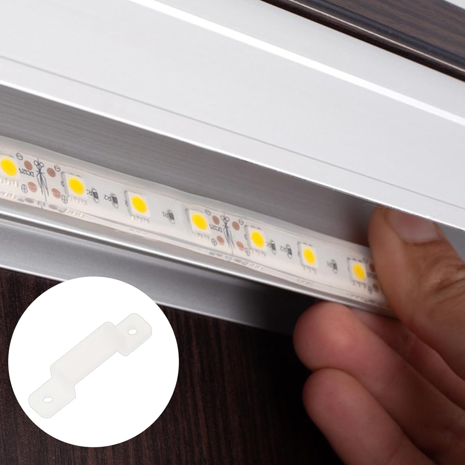 200 clips de montaje de tira LED, soporte de abrazadera de luz LED de silicona, soportes de montaje de tira LED con 400 tornillos clips de fijación