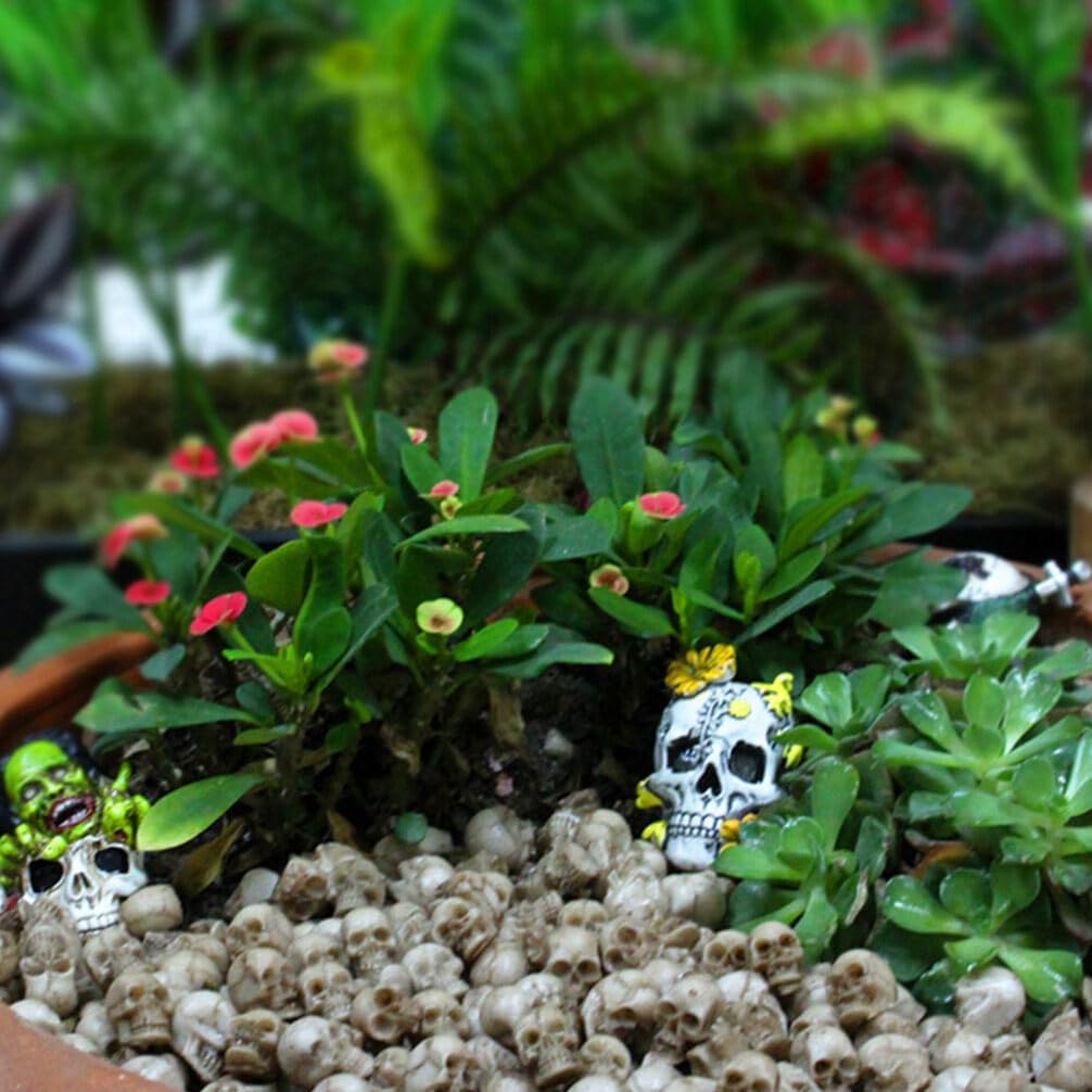 ABOOFAN 20 piezas de calavera de Halloween, decoración de calavera de resina, mini calaveras humanas, cabeza de calavera para accesorios de
