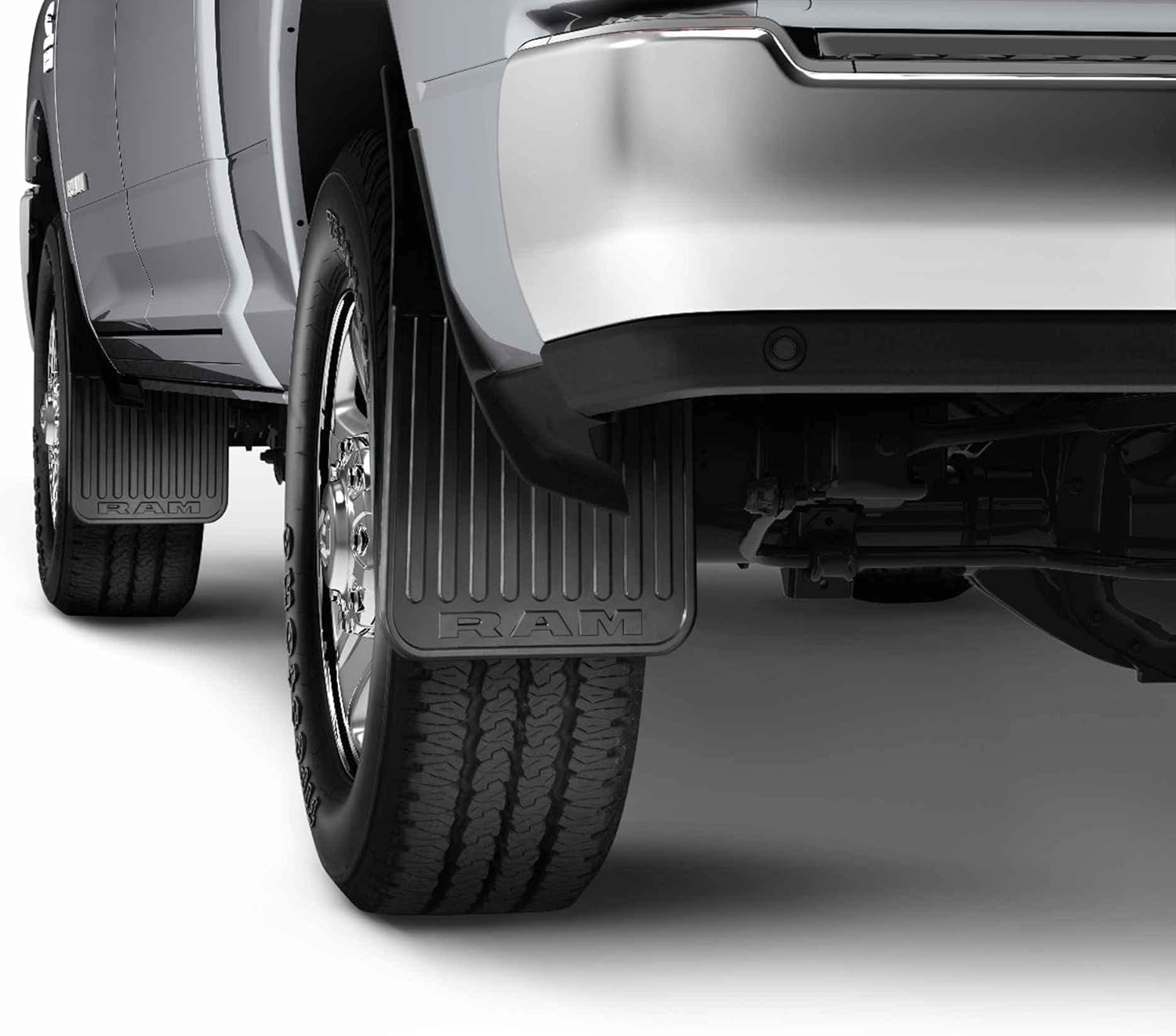 Mopar 82215931AB Protectores de salpicaduras de goma resistentes para Dodge Ram 2500 para camiones con guardabarros