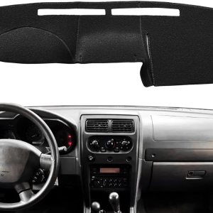 Yiz Cubierta de salpicadero personalizada para Nissan Frontier Xterra 2002 2003 2004 cubierta de tablero (negro) J158 Yiz Cubierta de salpicadero personalizada para Nissan Frontier Xterra 2002 2003 2004 cubierta de tablero (negro) J158