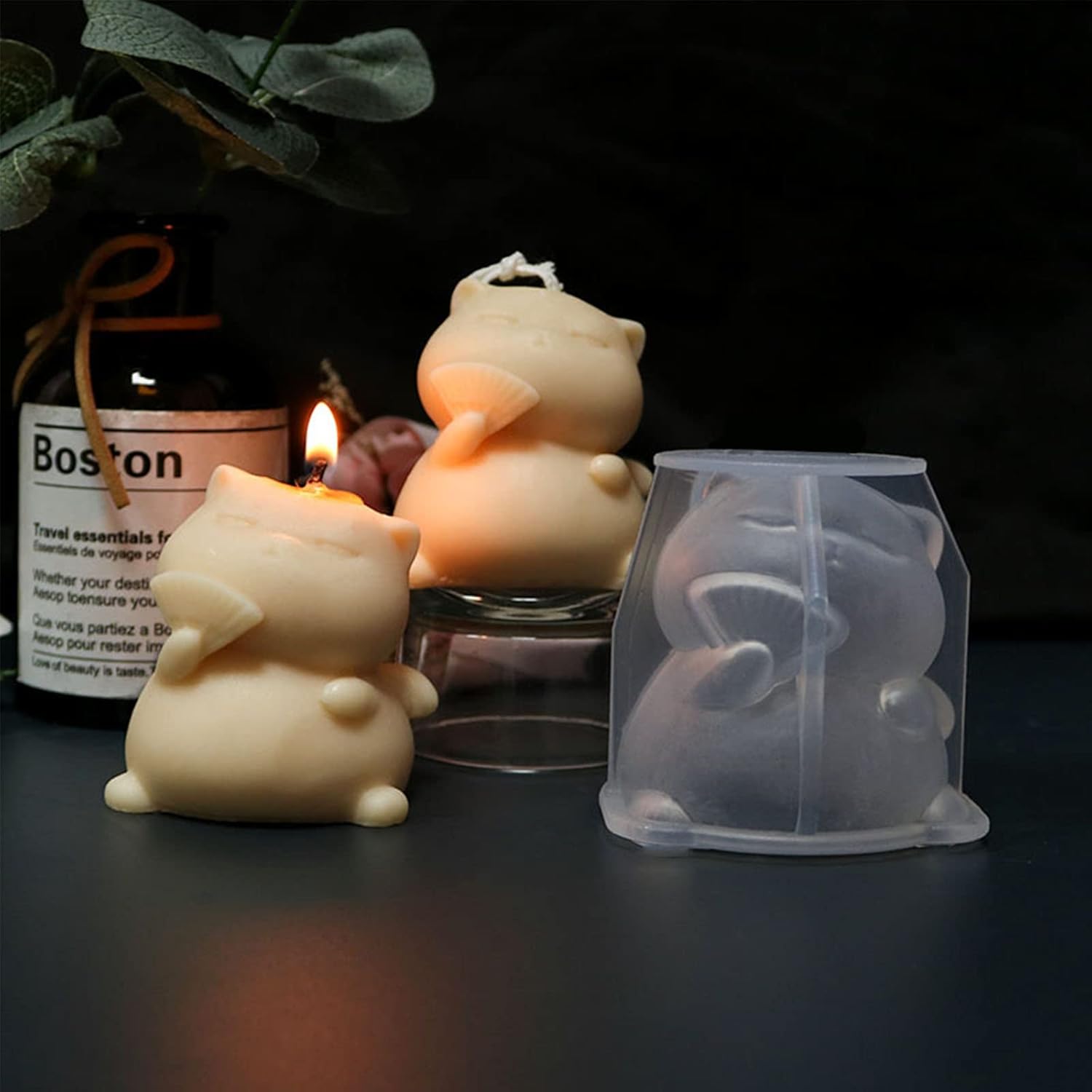 Fan-Holding Cat Cake Decoration Moulds DIY Chocolate Epoxy Mold Manual Candle Aromath Soap Molds for Decorations Fan-Holding Cat Soap Molds